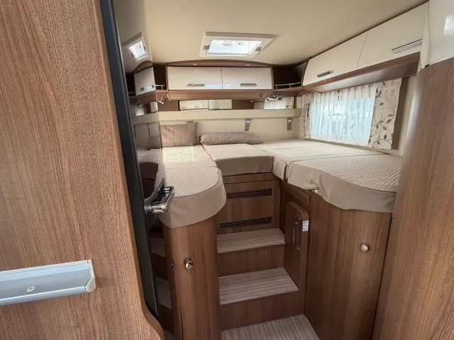 
								Carthago C Tourer T143 vol									