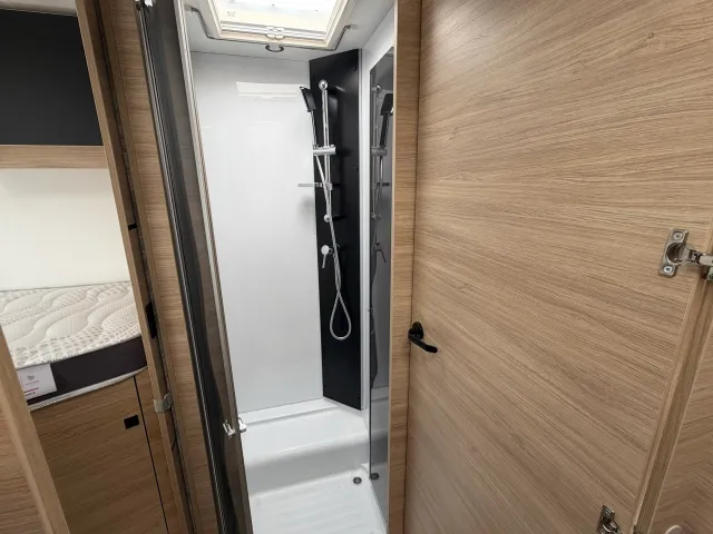 
								Chausson 797 Titanium Line Ford vol									